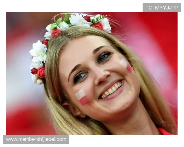 世界杯美女球迷的精彩瞬间,展现青春活力与热情奔放