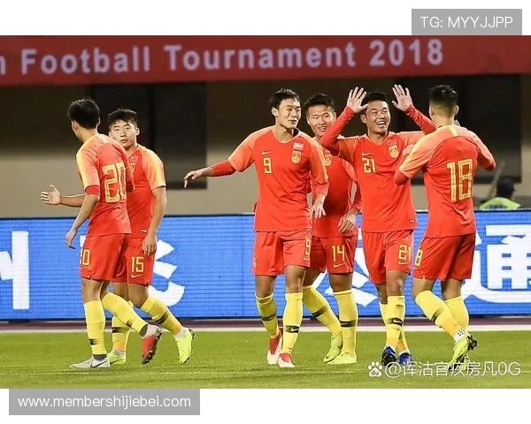 中国足球在世界杯赛场上的表现：战绩、亮点与不足之处